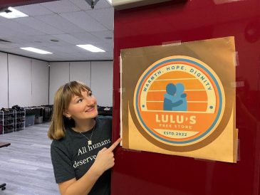 article image - LulusFreeStore5